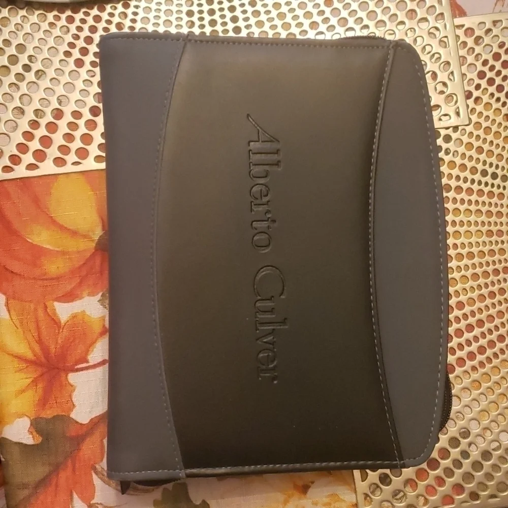 𝅺planner/agenda  NWOT